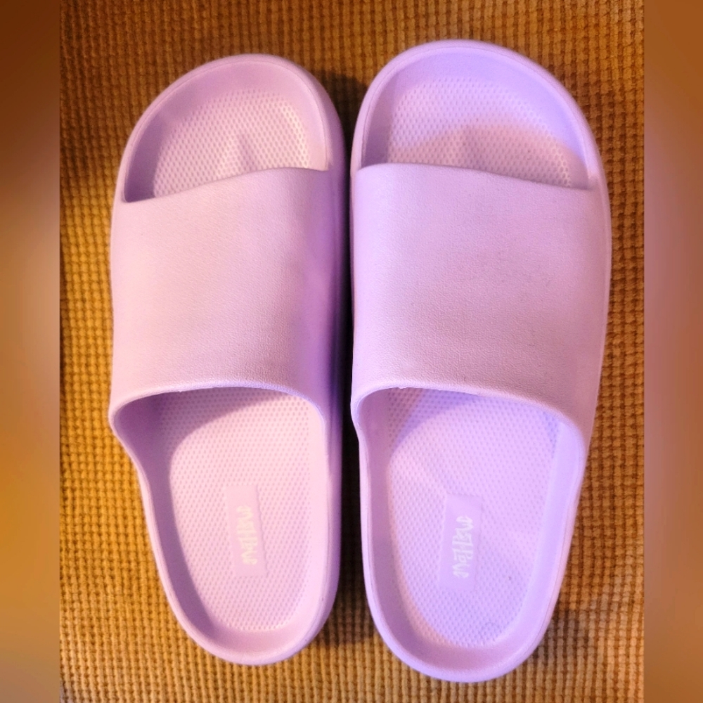 Mad Love Women's Slides